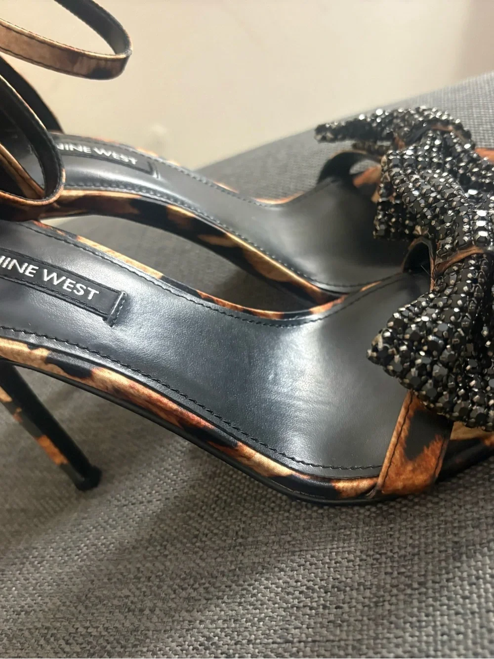 Nine West Animal Print High Heels Open Toe with Bow Size 7